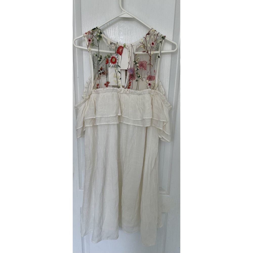 Umgee Dress Cream Floral Embroidery NWT Sz L Boho Fairycore Open Shoulder - Picture 6 of 7